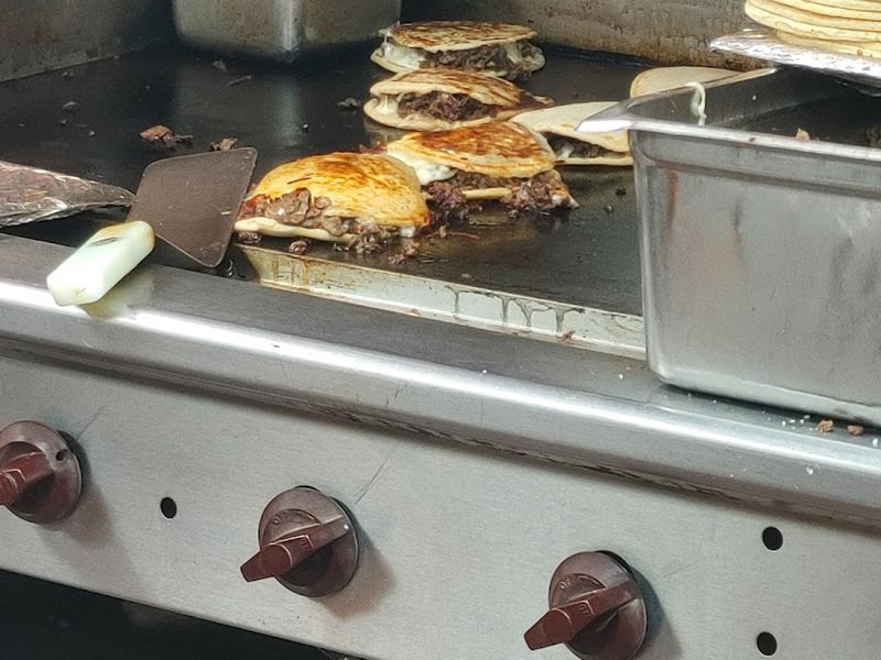 Taquería Aguascalientes food